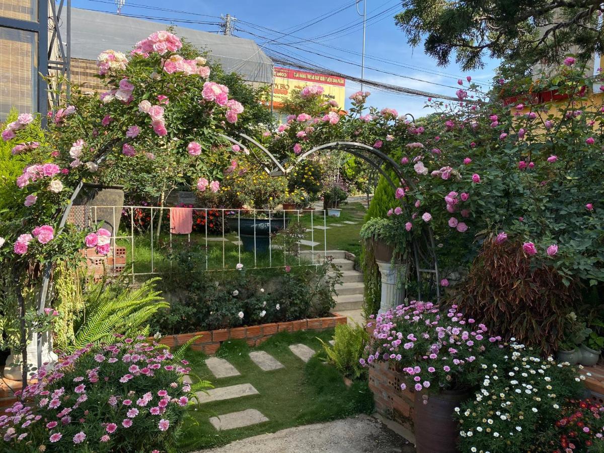 Homestay Khu Vuon Hoang Gia Dalat Bagian luar foto
